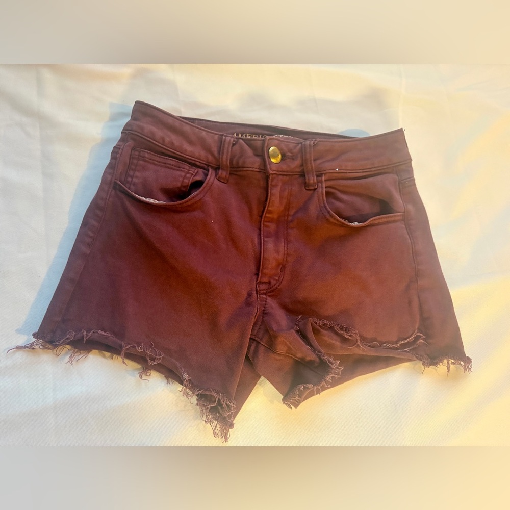 American Eagle Outfitters Maroon Frayed Hem Denim Shorts Size 4